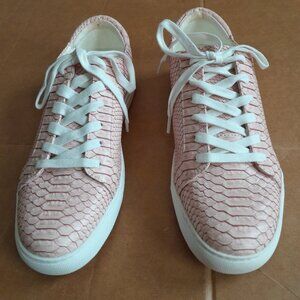 Kenneth Cole Reaction Women's Kam-era Suede Sneaker Blush Size 8.5M